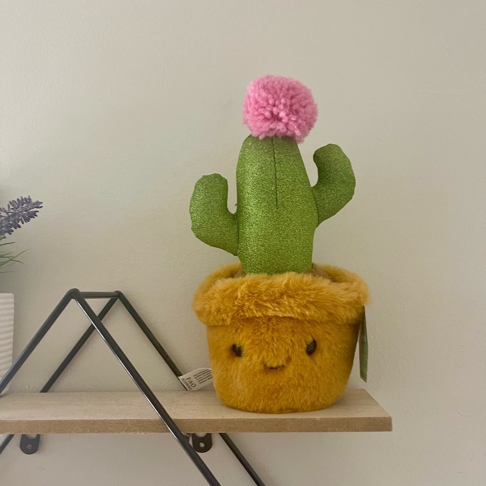 FAO Schwarz Green Cactus Plush with Pink Flower